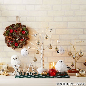 Nitori: Art, Ornaments, and Decor