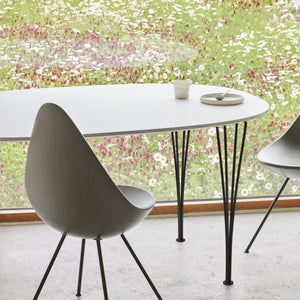 FRITZ HANSEN（フリッツ・ハンセン）ダイニングテーブル・デスク
